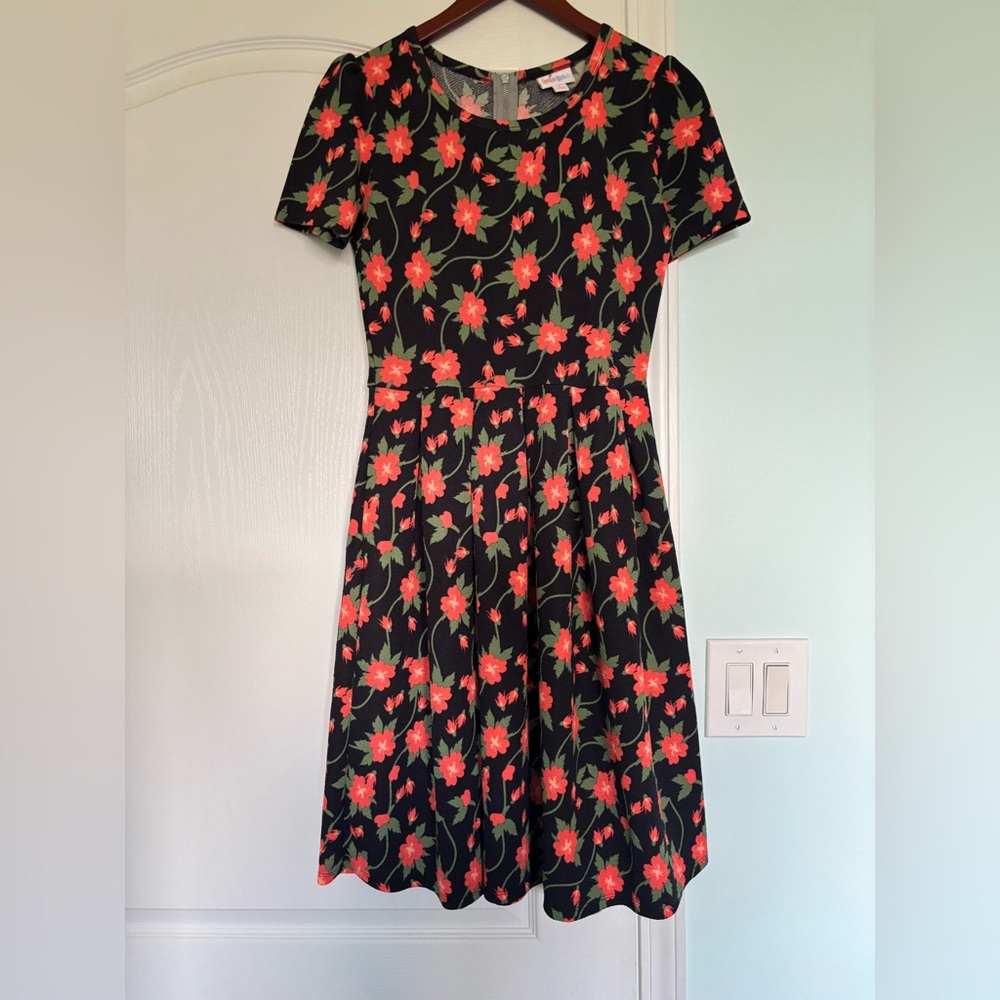 LuLaRoe Floral Black and Red Dress